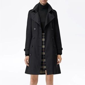 Burberry Kensington Dickey Wool Insert Trench Coat